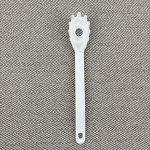 Rubbermaid #1976 Pasta Spaghetti Server Portion Measurer Nylon Spoon Fork White